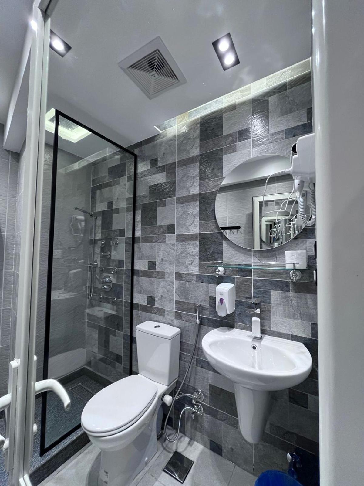 Heaven Hostel ไคโร ภายนอก รูปภาพ