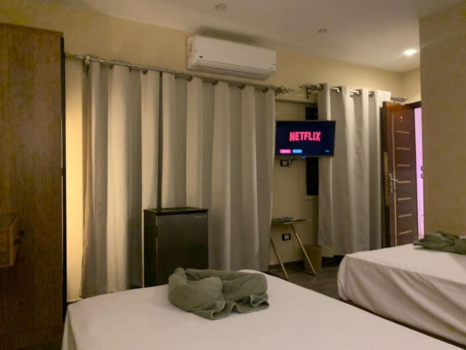 Heaven Hostel ไคโร ภายนอก รูปภาพ